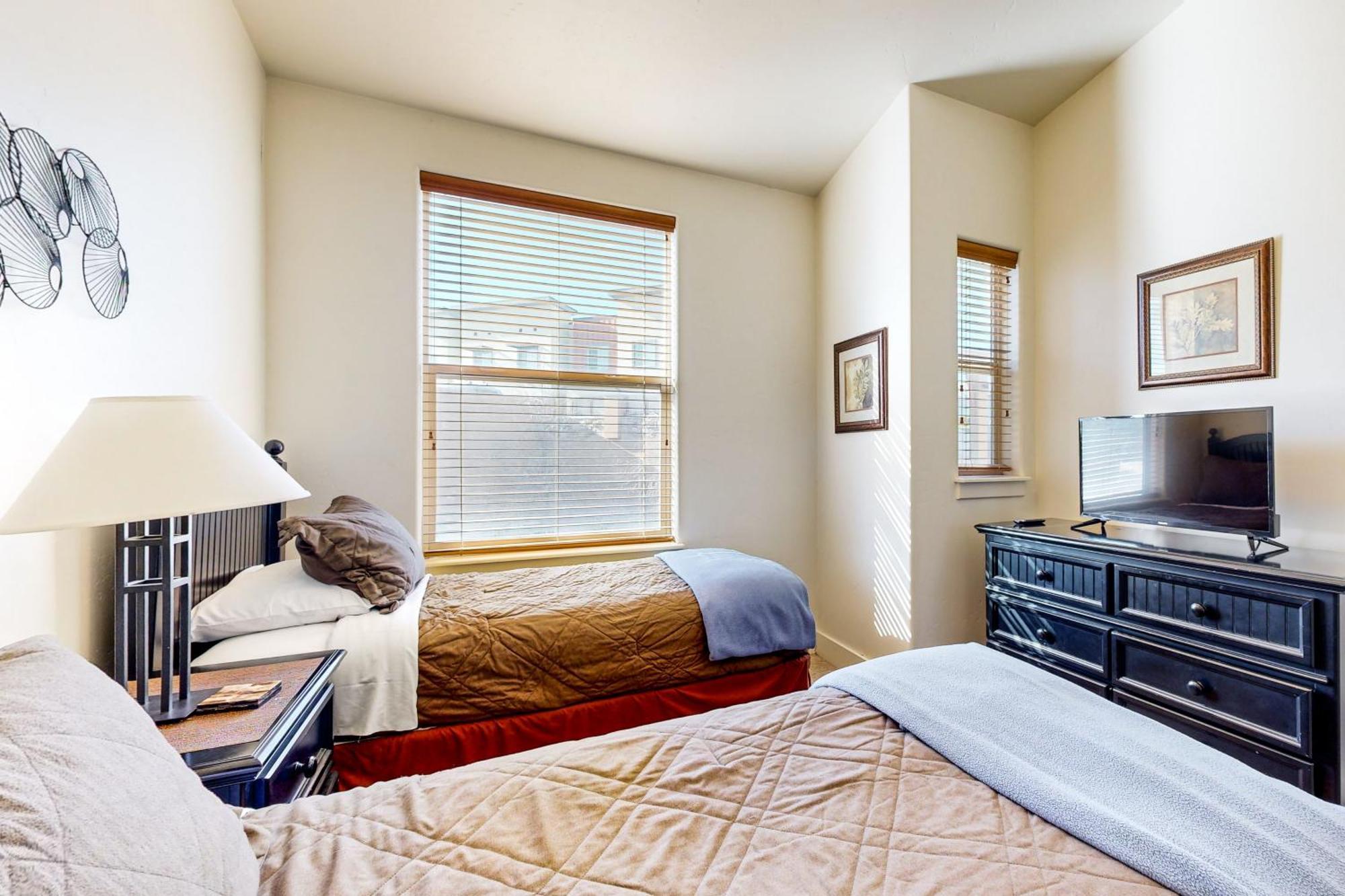 פארק סיטי Newpark Townhomes 28 מראה חיצוני תמונה