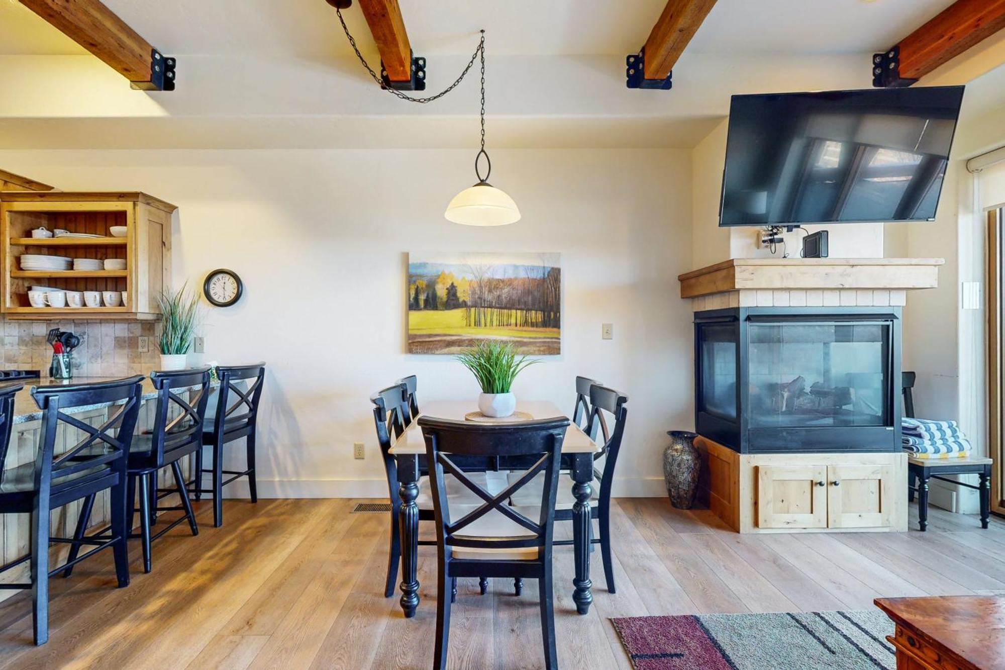 פארק סיטי Newpark Townhomes 28 מראה חיצוני תמונה