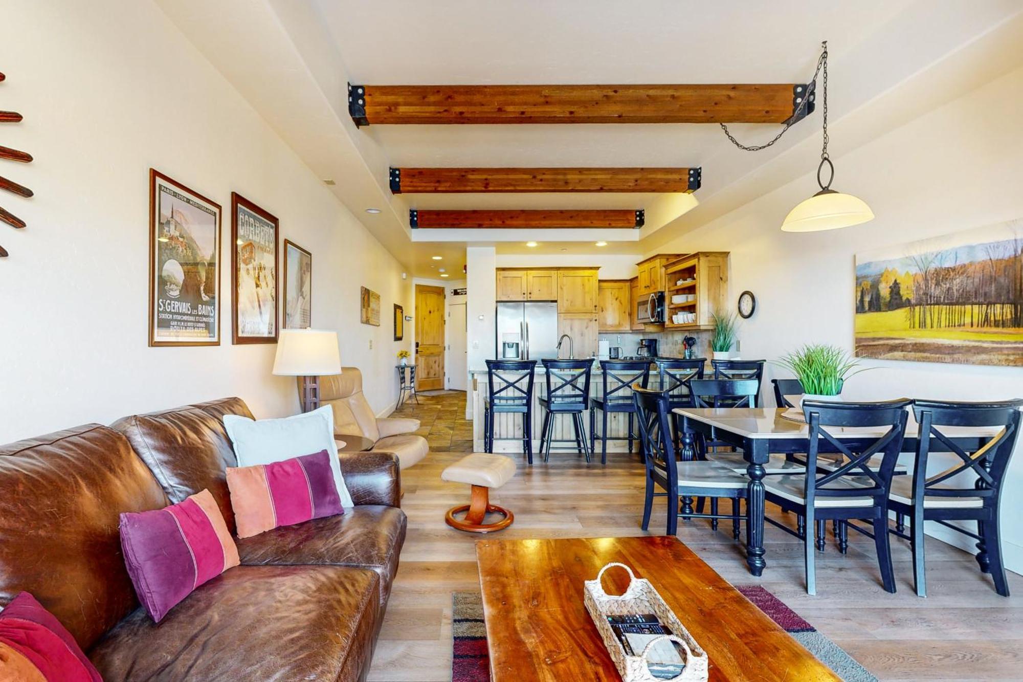 פארק סיטי Newpark Townhomes 28 מראה חיצוני תמונה